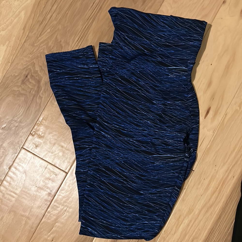 Workout Tights Bundle - Picture 2 of 5